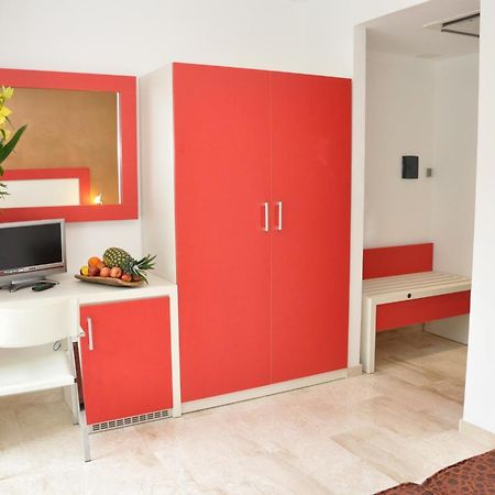 Gil'S Hotel 올비아 외부 사진